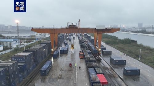 中越班列開行量逆勢(shì)上揚(yáng)，道路普貨運(yùn)輸迎來新機(jī)遇